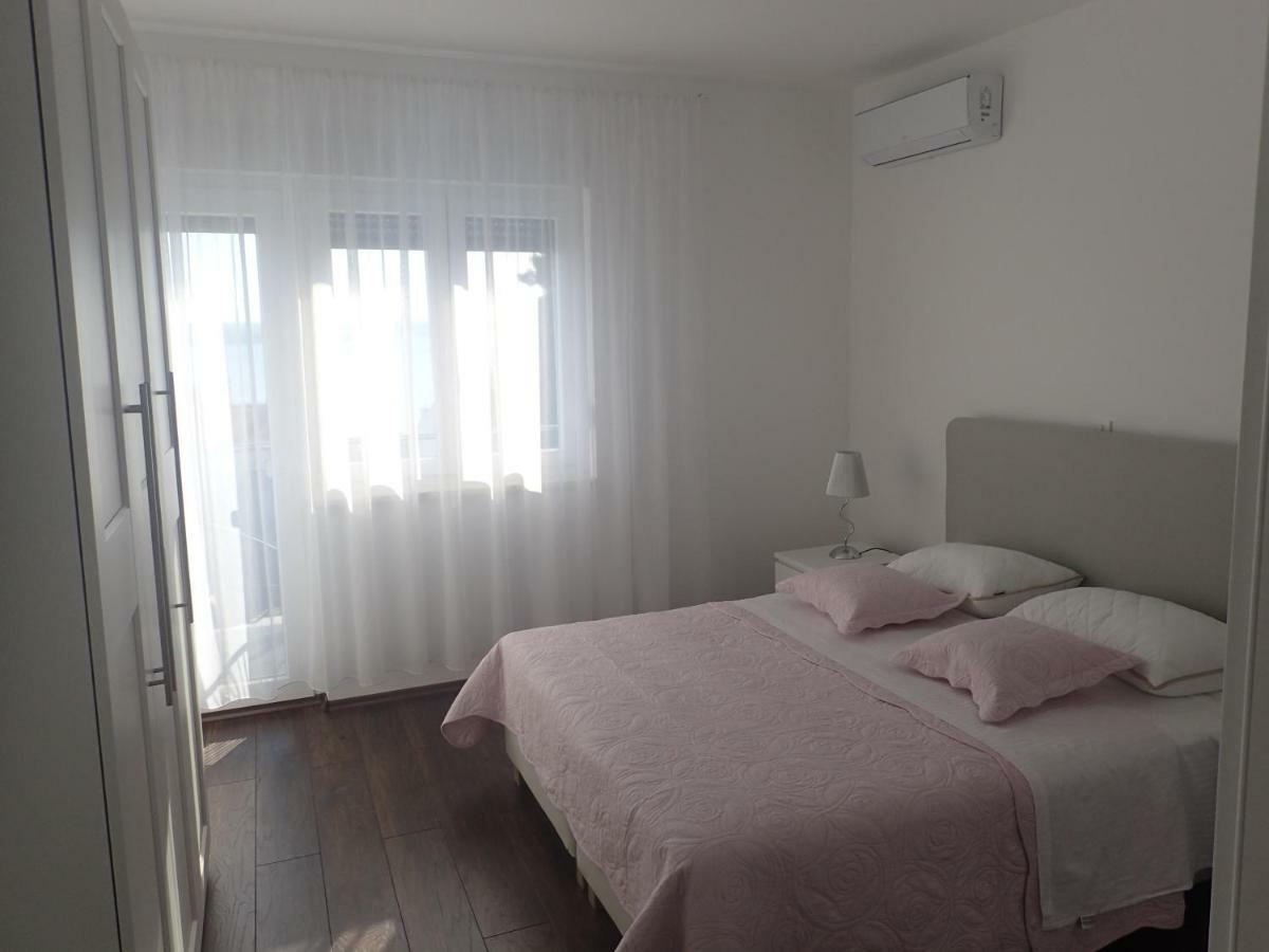 Apartments Del Mar 茨里克韦尼察 外观 照片